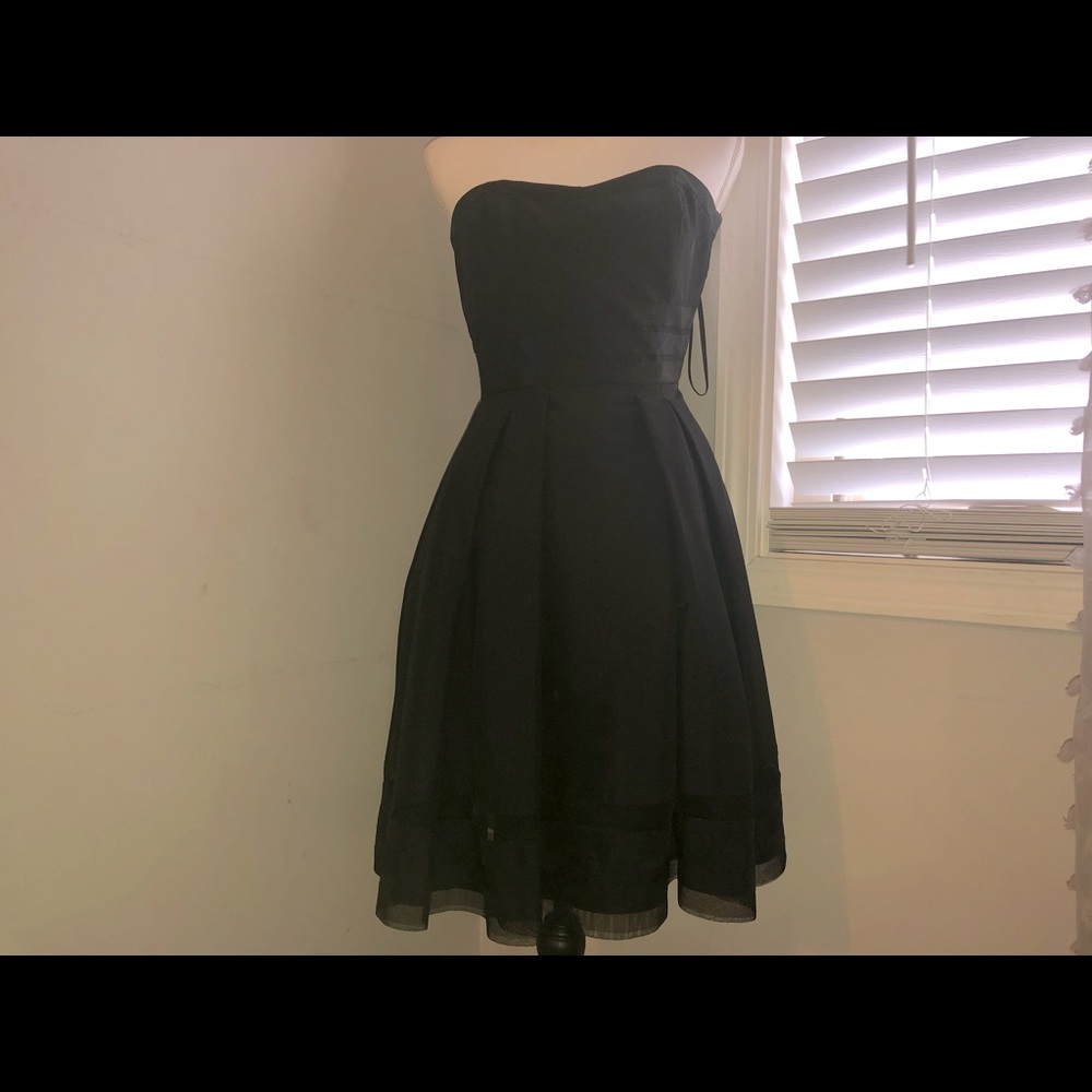 black strapless dress